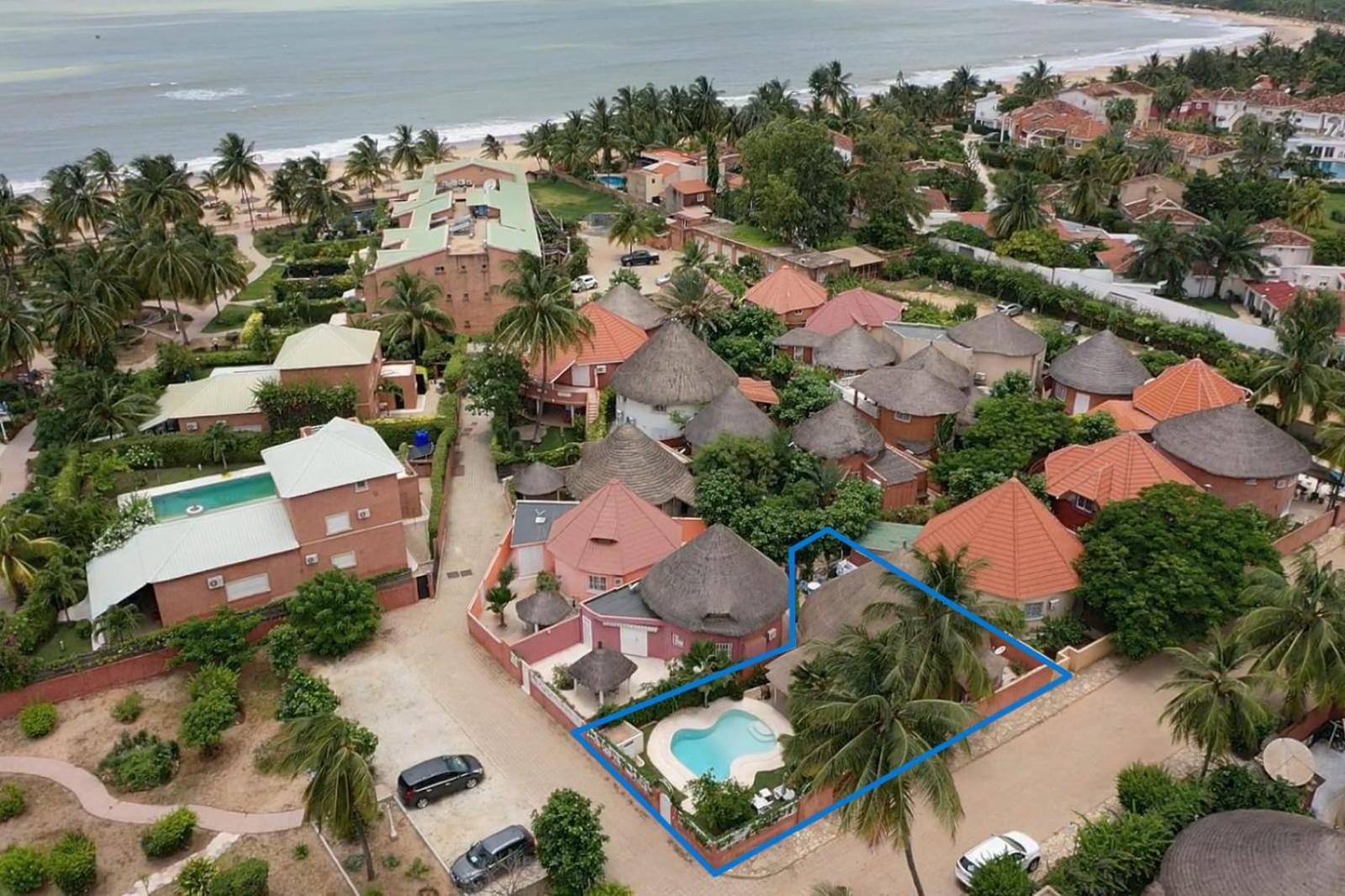 Villa Bord De Mer Avec Piscine Sali Tapé 外观 照片